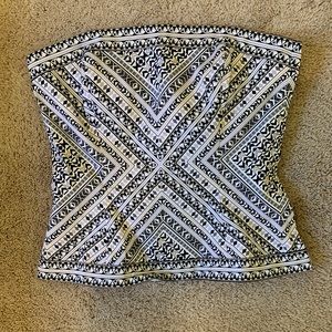 White House Black market crop top size 2